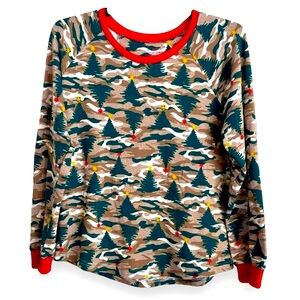 Pajamarama 2XLT Big & Tall Christmas Trees on Camo Background Long Sleeve Top